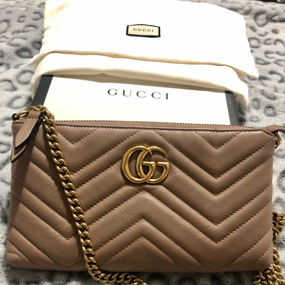 ❣️SOLD❣️Gucci Marmont mini matelasse chain bag - Picture 1 of 6